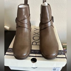Roxy booties